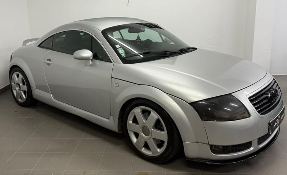 AUDI TT 1.8 TURBO (280cv) [4Lugares]