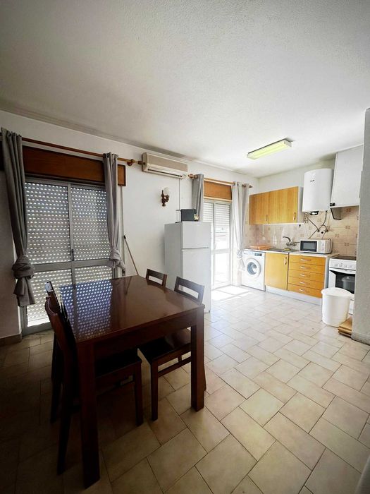 Arrenda-se T1 de 05 Dezembro a 05 Junho 2026