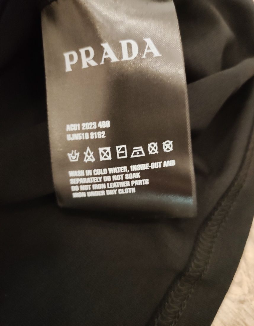 PRADA męski longsleeve rozmiar XXL