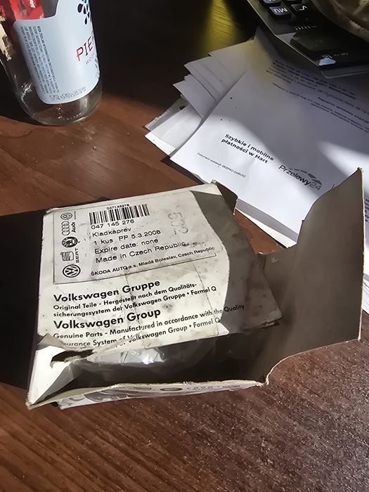 nowa orginalna rolka odwracająca  paska klinowego - VOLKSWAGEN