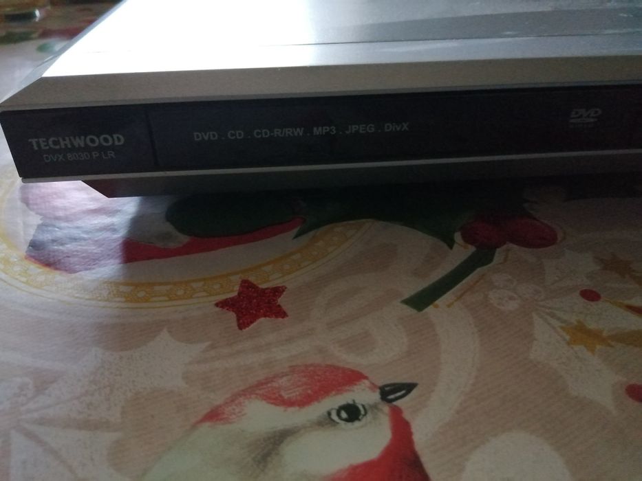 DVD cinzenta tecwood