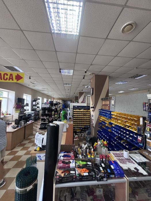 Здамо в оренду або продам приміщення 684 м/кв