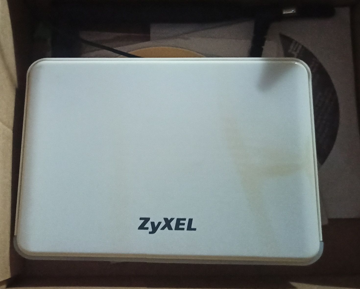 Маршрутизатор Zyxel P-330W