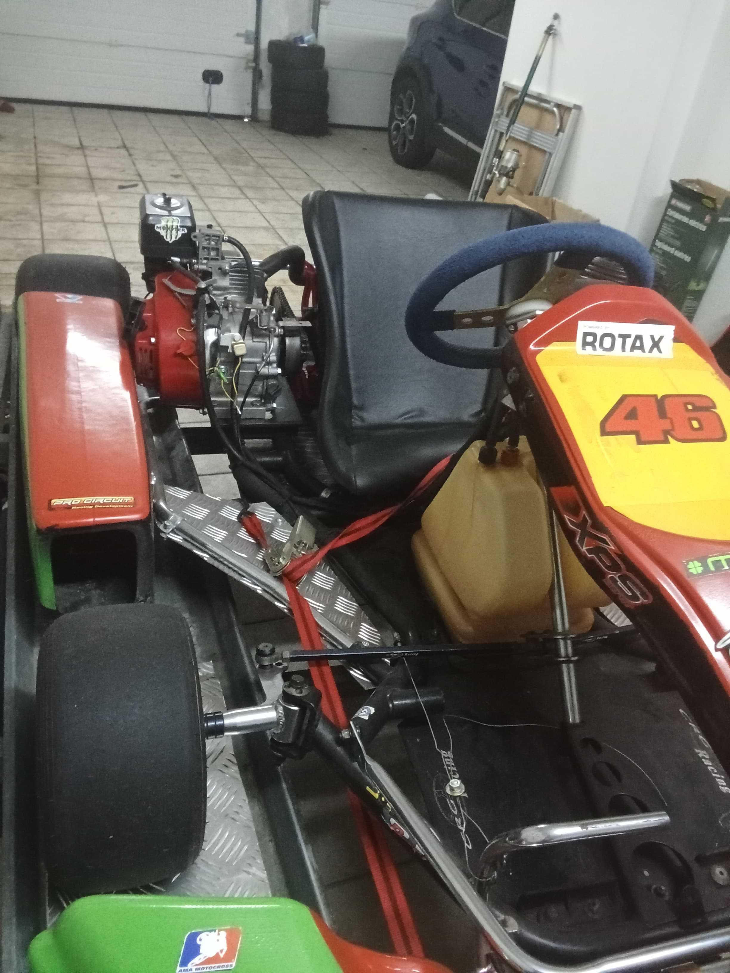 Kart com atrelado