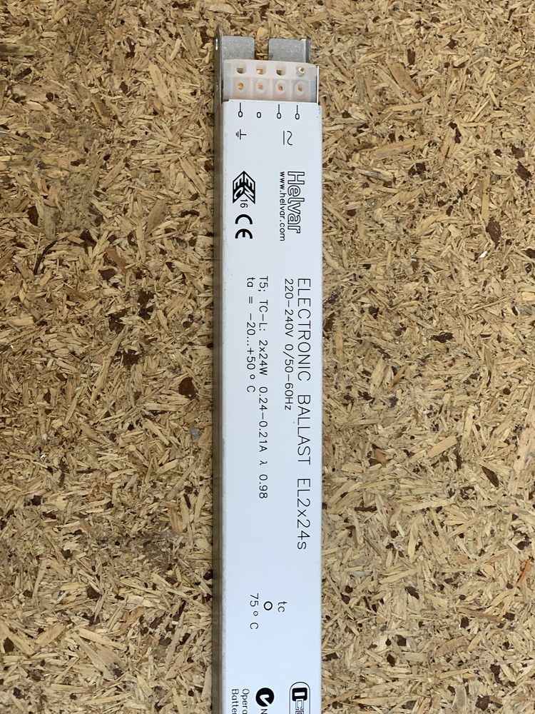 Stateczniki statecznik elektroniczny Helvar EL2x24s
