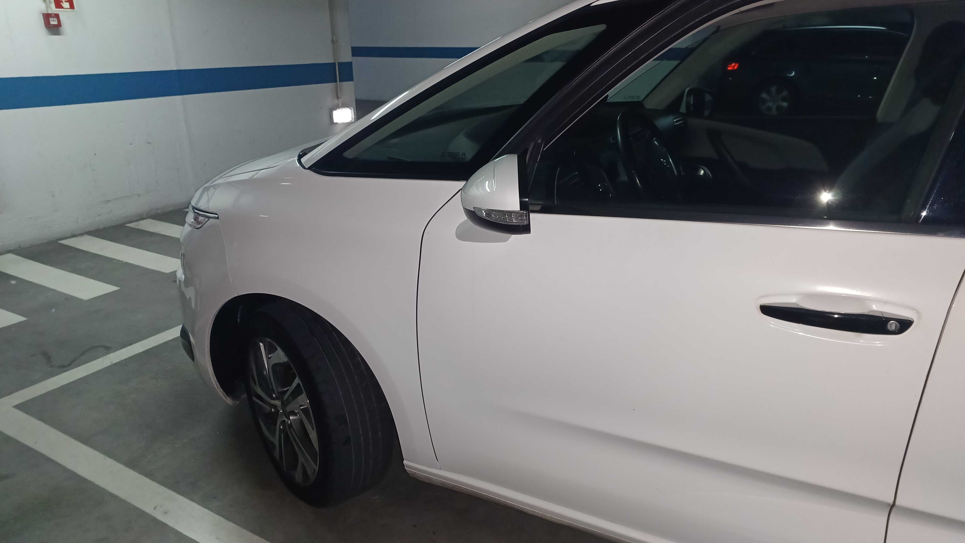Citroen C4 Picasso - Econômico, suave e confortável!