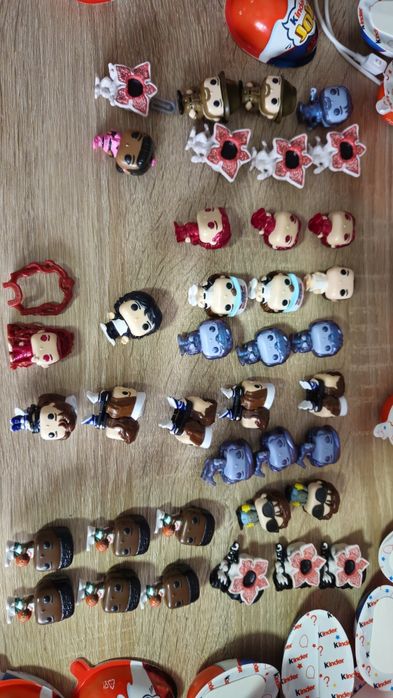 Киндер джой Очень Странные Дела