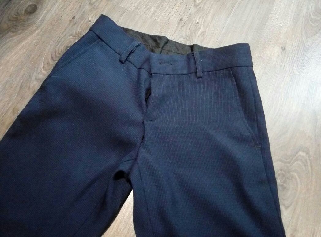 Школьные брюки синие легкие штаны на мальчика 7-8 лет, р.- 34