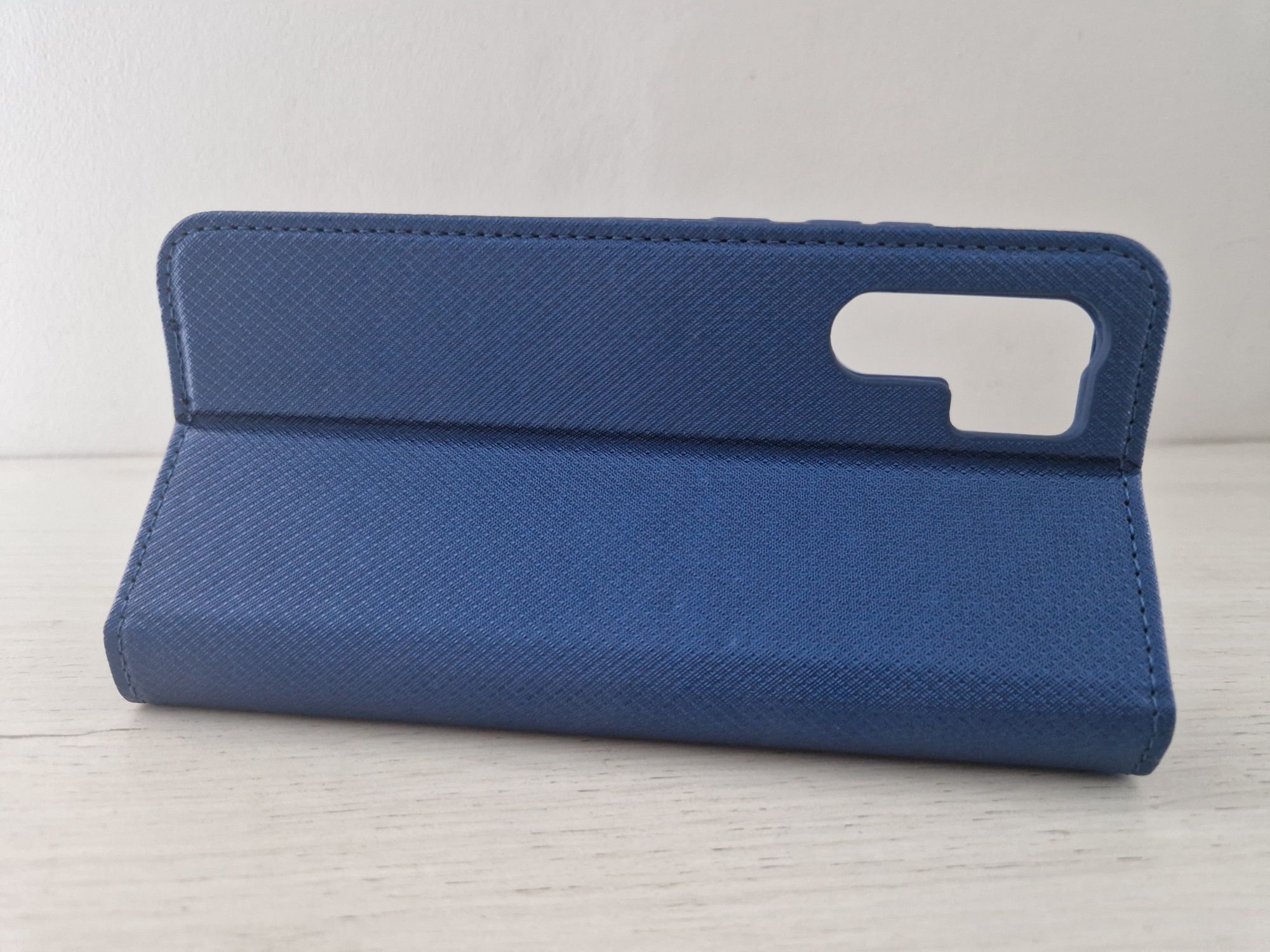 Kabura Smart Book MAGNET do HUAWEI P30 PRO Granatowa