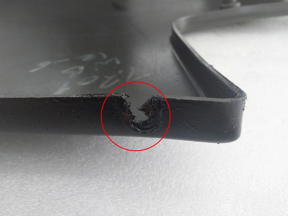 Canto pára-choques trás esquerdo OPEL Vivaro A Combi (X83)