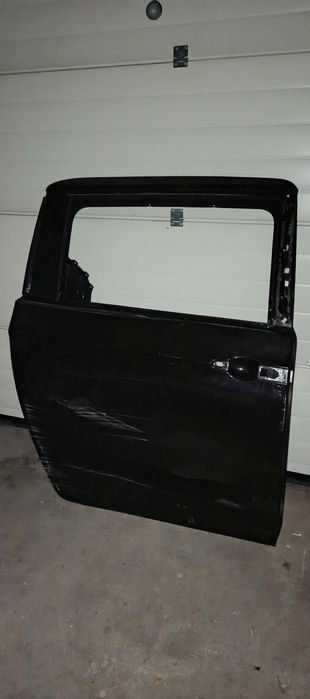 Drzwi  tylnie prawe Chrysler Pacifica 2019