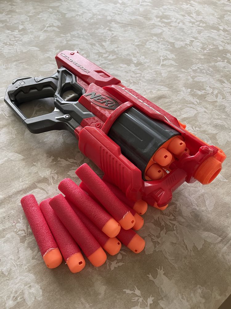 Nerf бластер