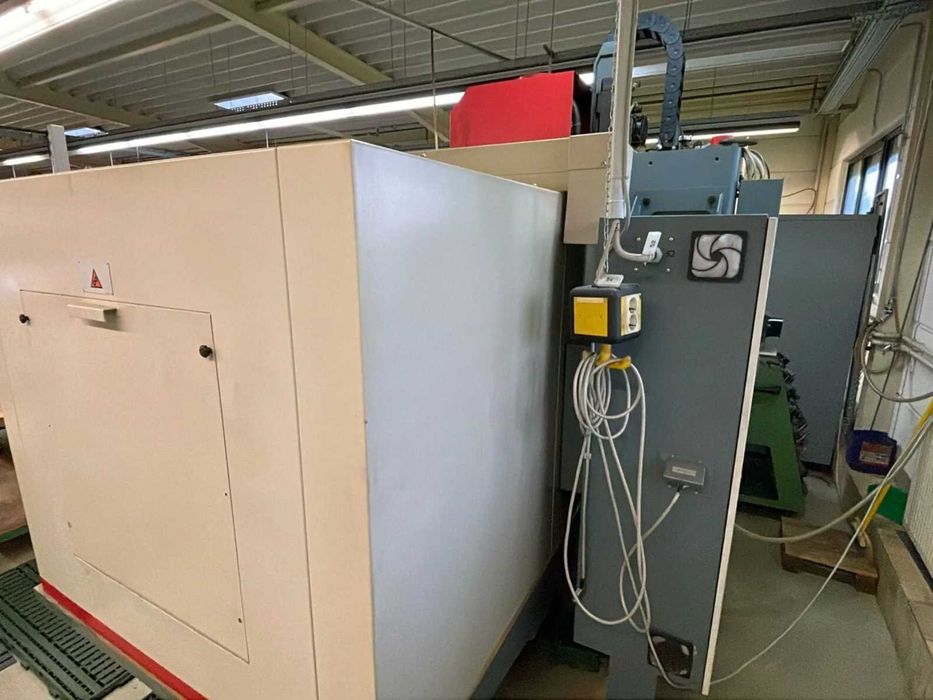 Centrum Frezarka CNC CINCINNATI Arrow _ 1250 _ DMG