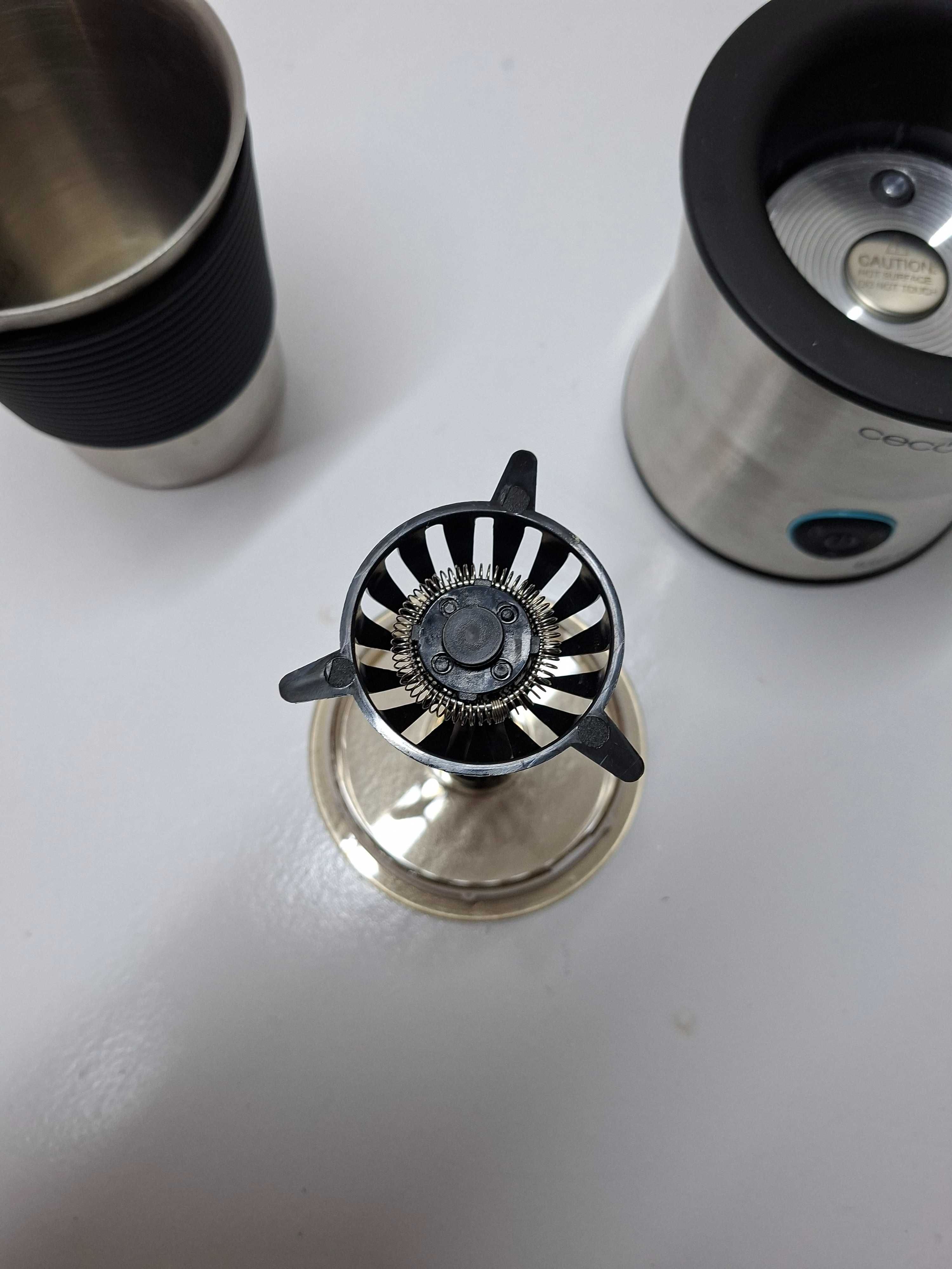 Spieniacz do mleka Cecotec Power Moca Spume 5000 6