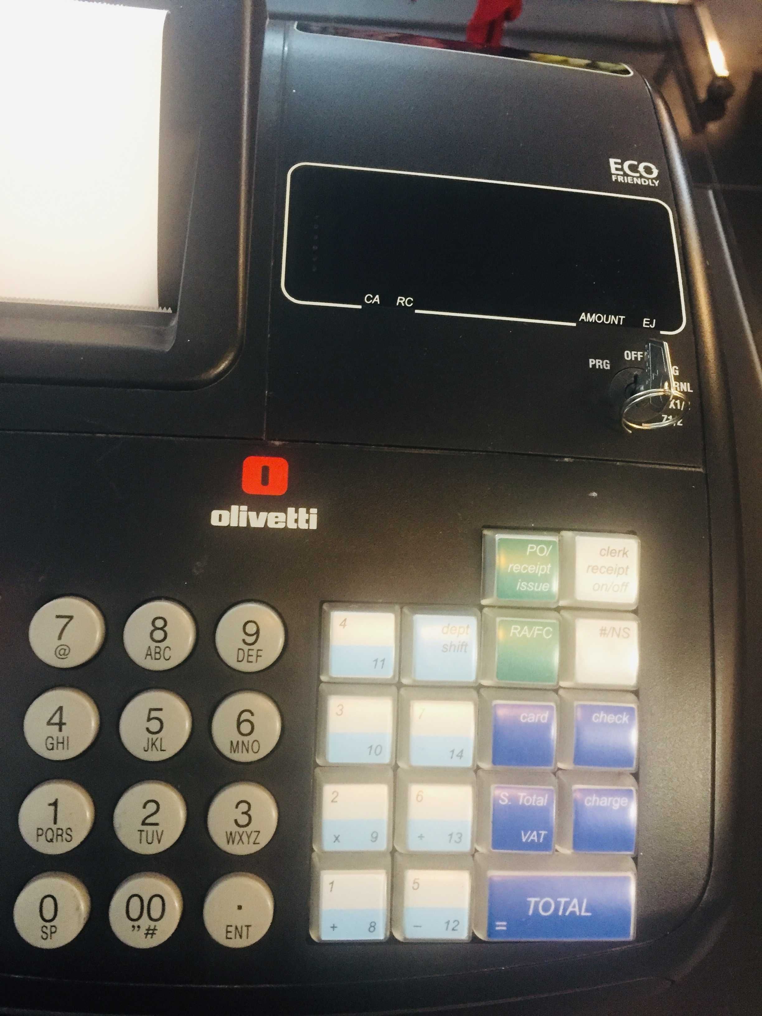 Vendo máquina de registar Olivetti a funcionar