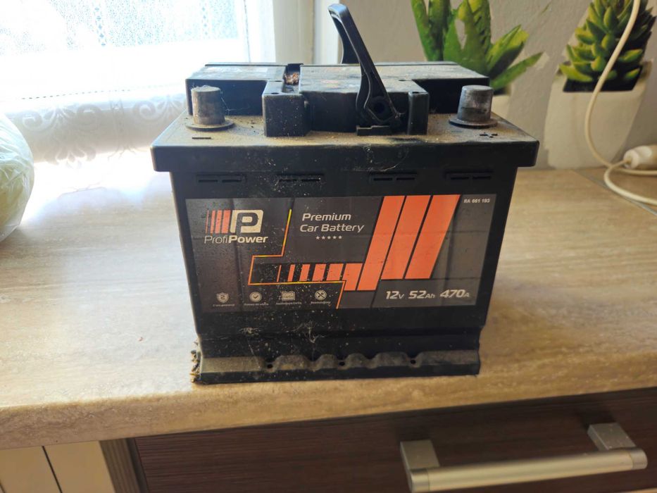 Akumulator 12v  52Ah 470A