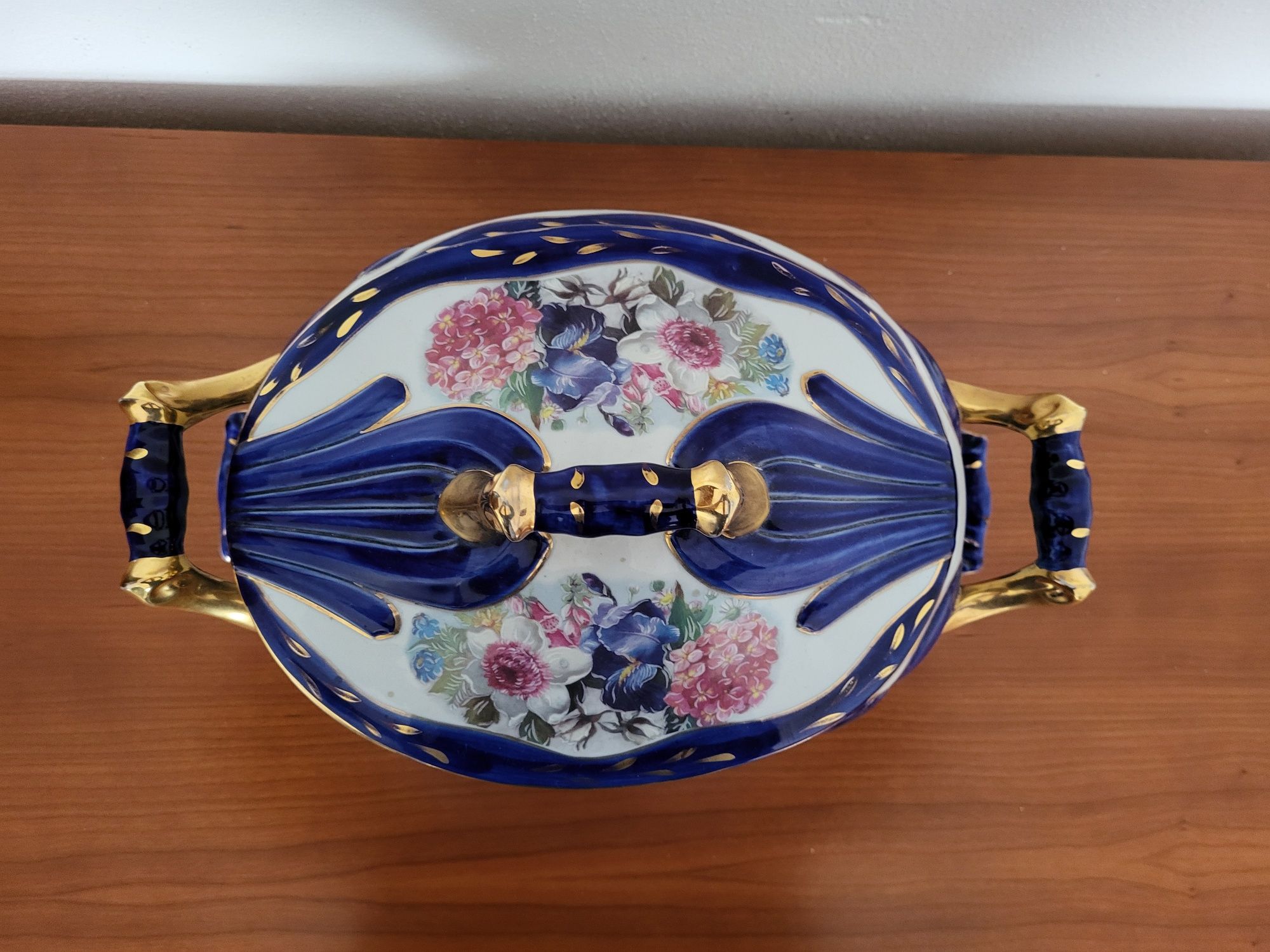 Conjunto de Terrinas