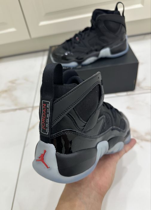 Nike Air Jordan Jumpman Two Trey DQ8431-003 38.5 розмір