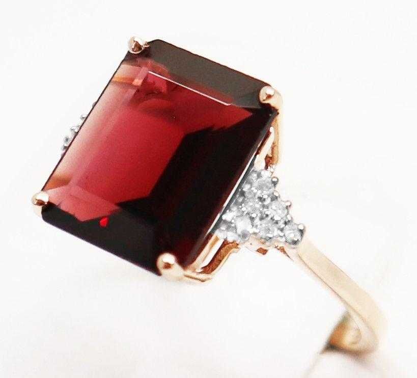 Anel ouro (14K) com pedra (granada)