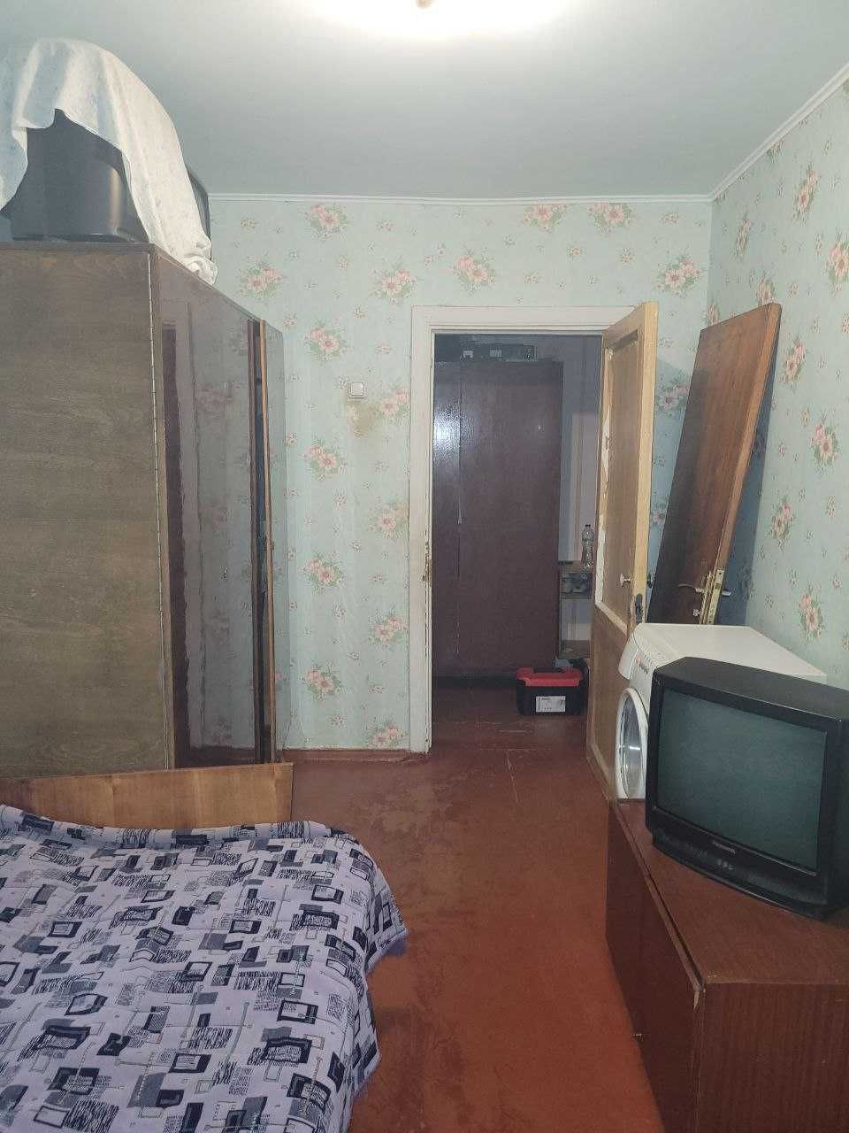 NN S4 Продам подселение комнату в 2 комнатной квартире  метро Гагарина