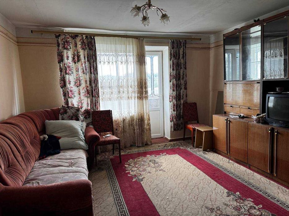 Продаж Терміново 1к нове планування 38 м2 ,цегла,житловий стан Звоніть