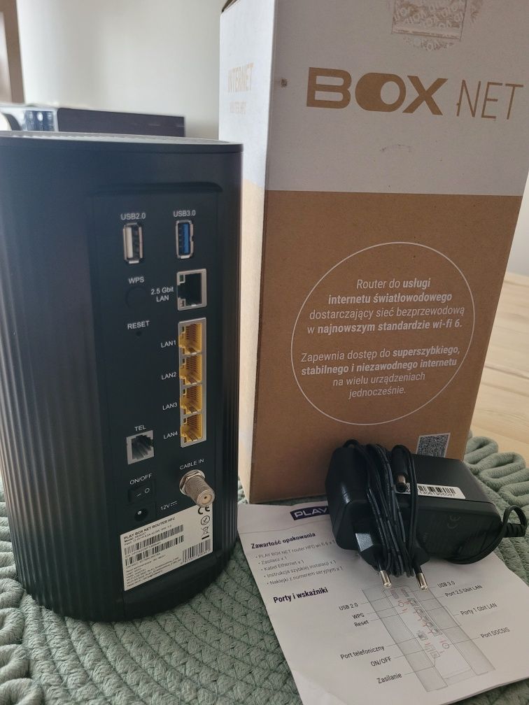 Router Play BOX NET HFC NE6037 – Wi-Fi 6, zasilacz, pudełko, dokumenta