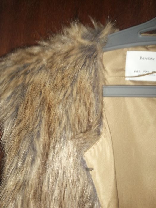 Colete pêlo Bershka