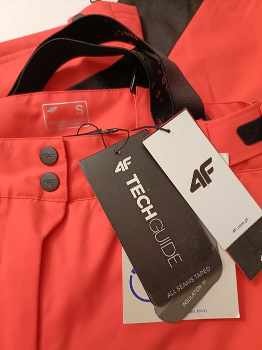 Genialne i bardzo ciepłe spodnie narciarskie 4F, mebrana 20 000