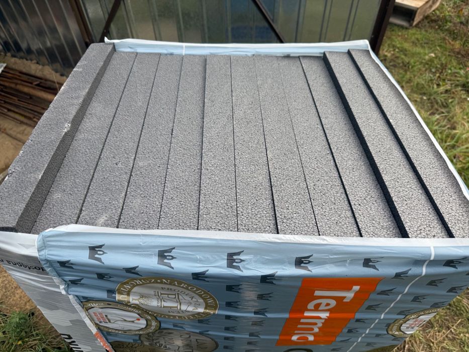 Styropian podłogowy  termo organika 4 i 5 cm lambda 31 grafitowy