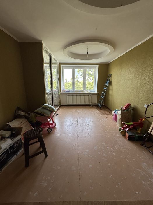 Киевка. Трешка под ремонт