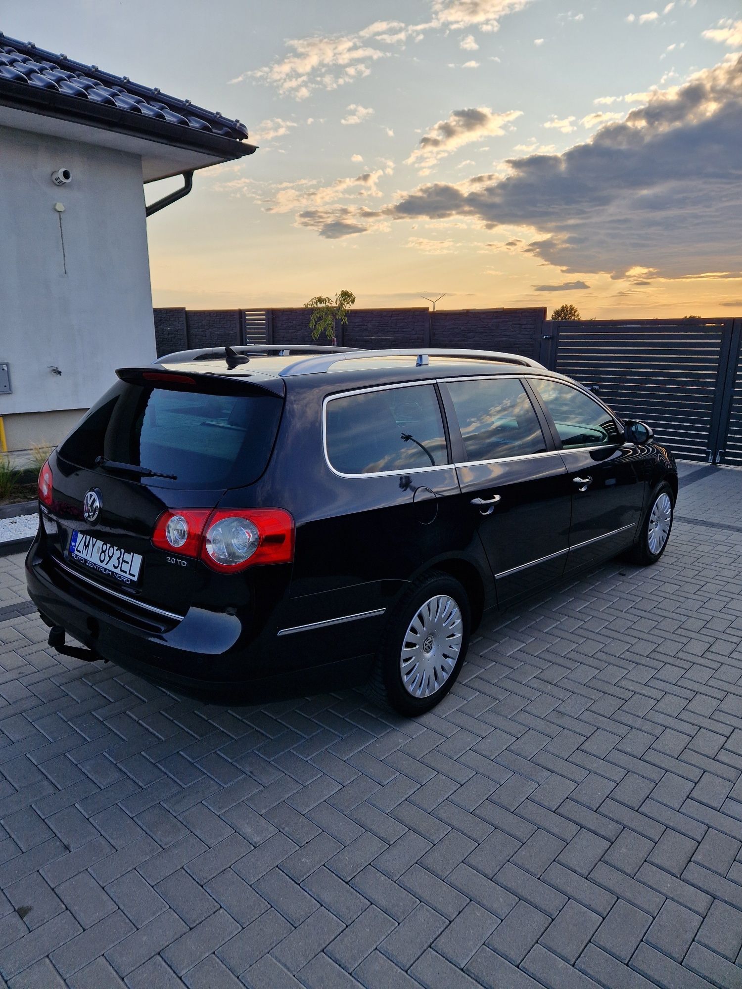 Volkswagen Passat B6 2009r 2.0 TDi CR 143km Automat DSG PDC Navi Zarej