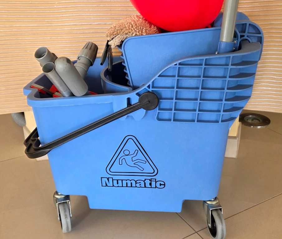 Numatic HB 1812 k - profesjonalny wózek do sprzątania