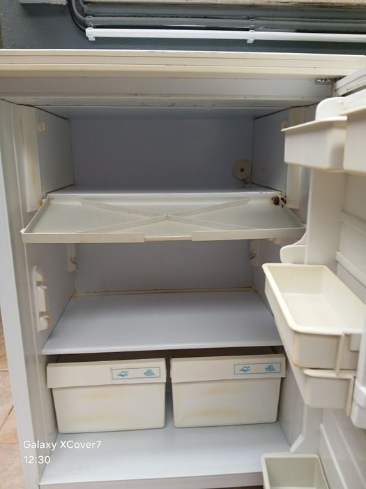 Vendes frigobar Gralux