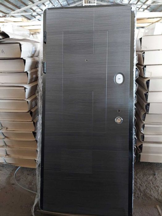 Двері вхідні, міжкімнатні, вікна