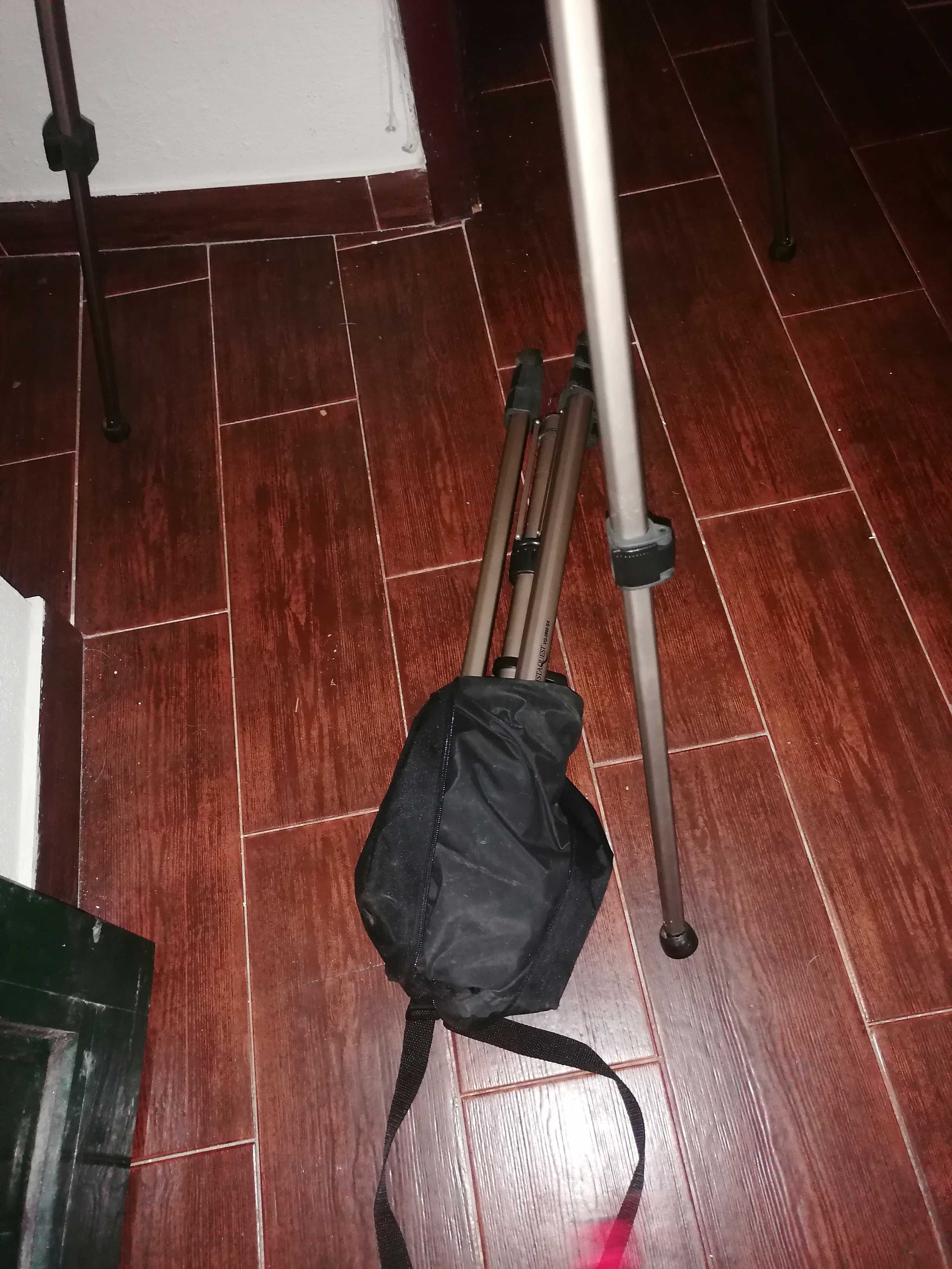 2 tripés profissionais de fotografia/video