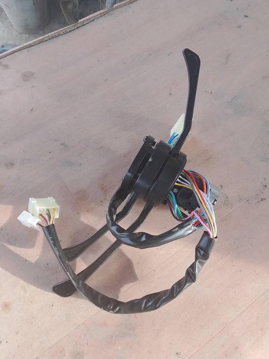 Продам подрулевой переключатель света ваз на два положения ,новый