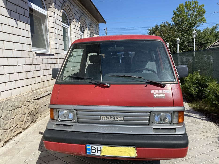 Mazda e2200 Продам