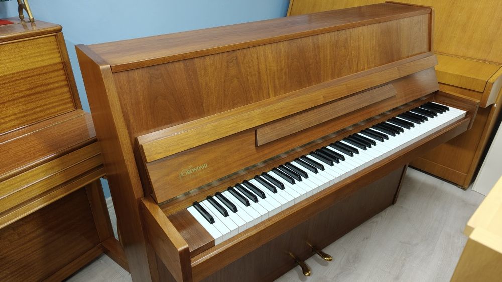 Pianino Nordiska Futura