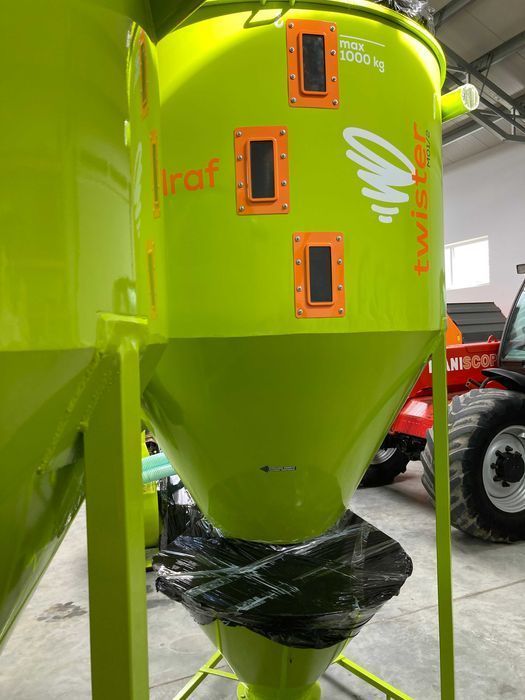Mieszalnik pasz Twister Adraf 1000 kg