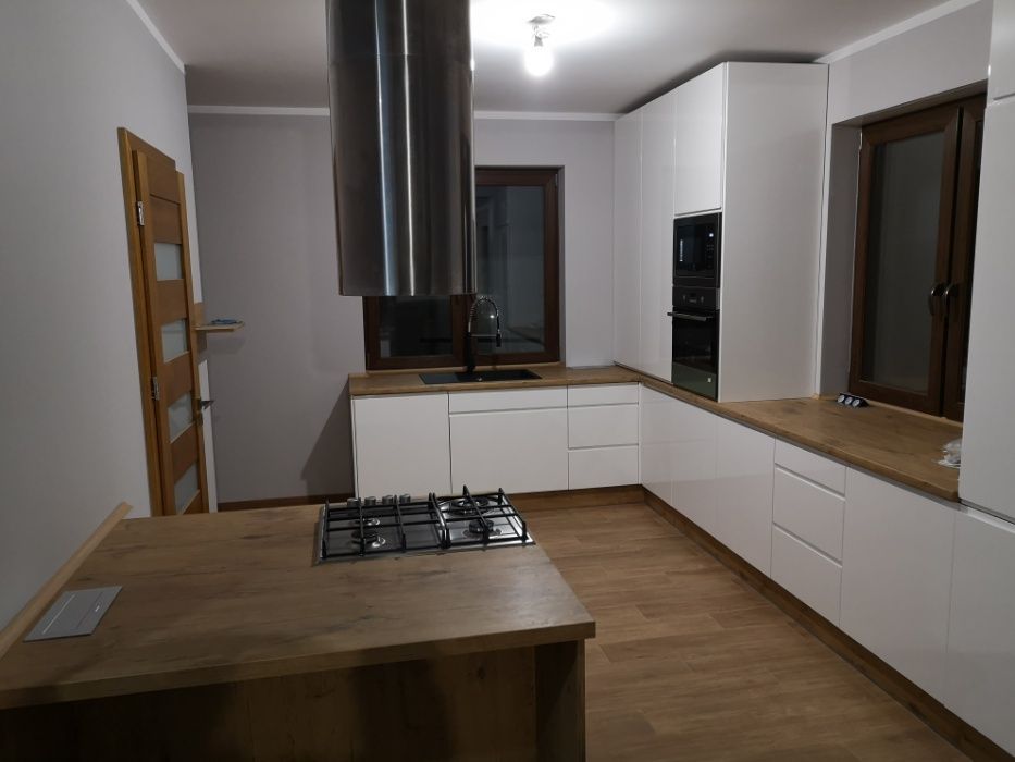 Kuchnie ,zabudowy ,szafy na wymiar