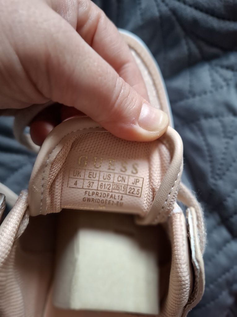 Sneakersy Guess roz 37