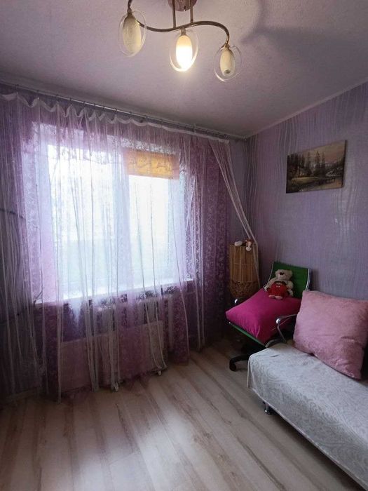 Продається 3-кімнатна квартира по вул. Героїв Дніпра