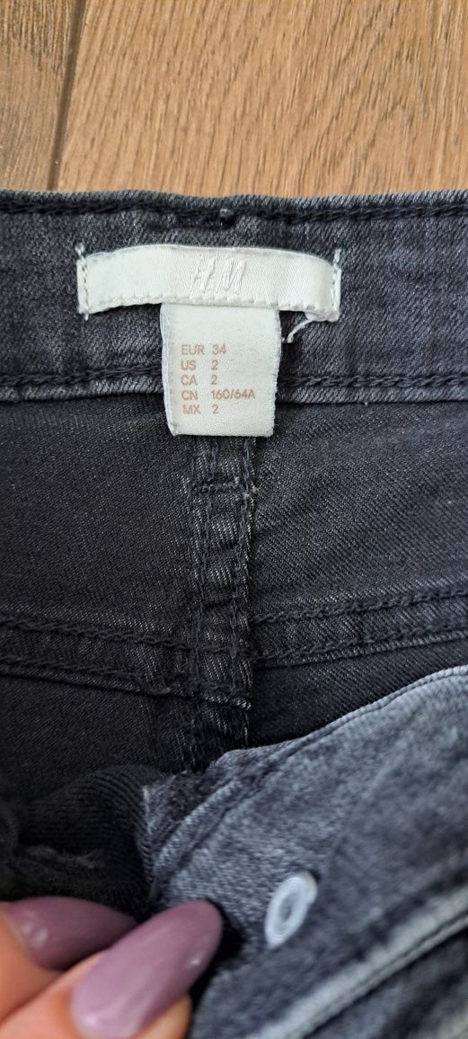 Spodnie jeansowe jeansy czarne H&M rozm 34