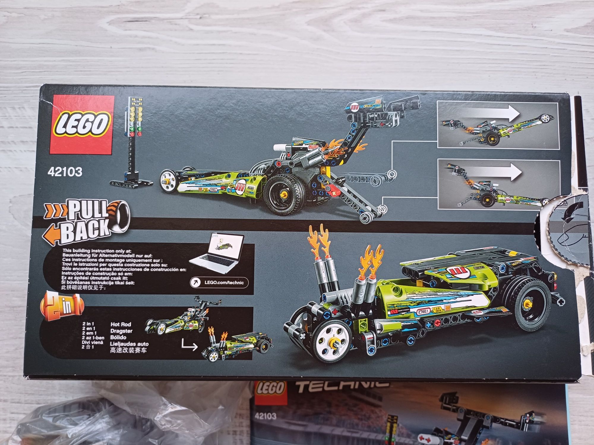 Lego Technic 42103 Dragster.