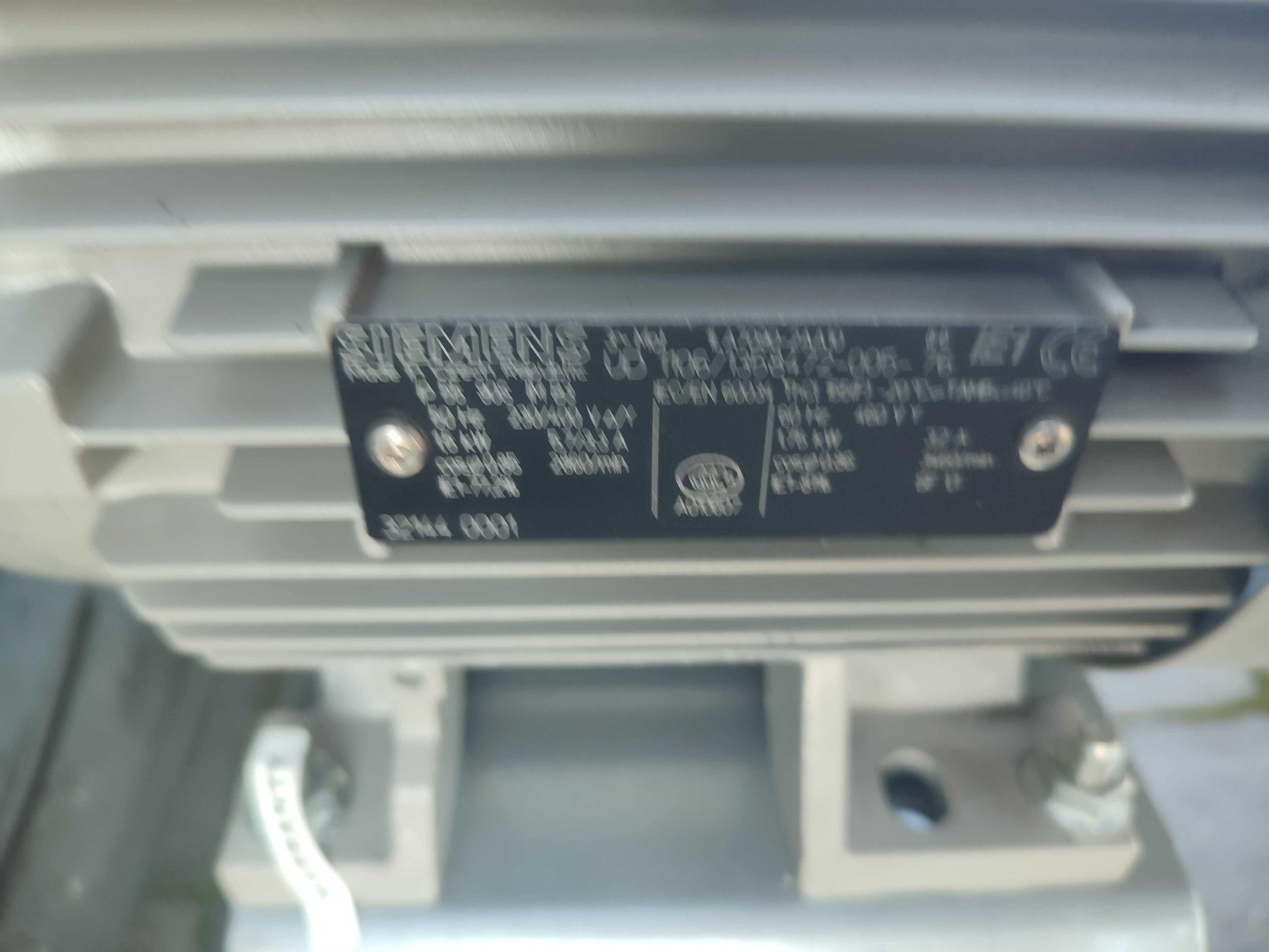 silniki elektryczne wraz z turbinami powietrza wentylatory SIEMENS