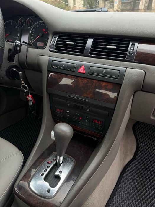 Audi A6C5 2.5D автомат!