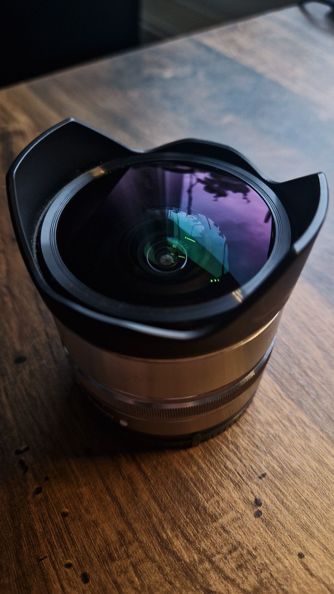 Obiektyw Sony E 16 mm f/2.8 + conveter FISHEYE