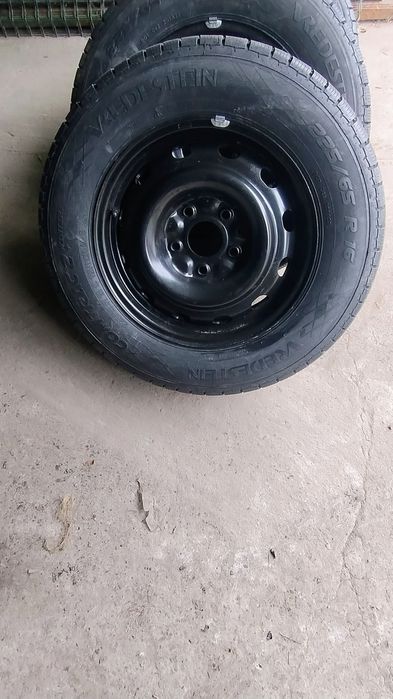 Felgi 16 stalowe nowe opony zimowe, czujnik tpms Journey, Freemont