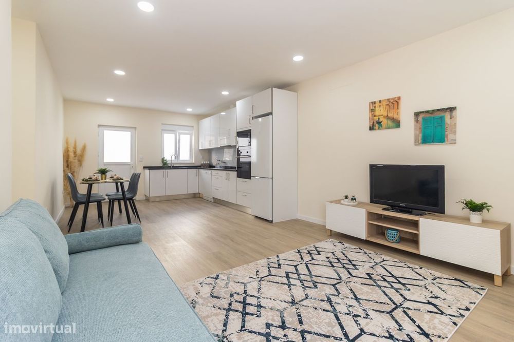 Oportunidade Setúbal,T3 novo ,com piscina, área Barbecue, garagem