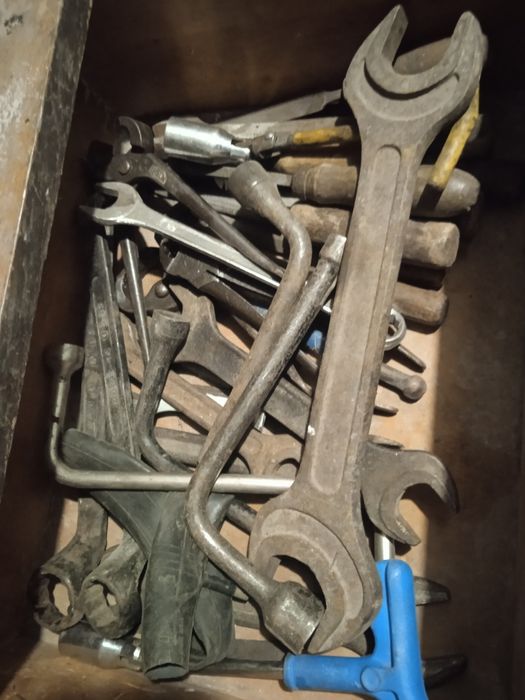 ключи  и напильники не дорого ссср